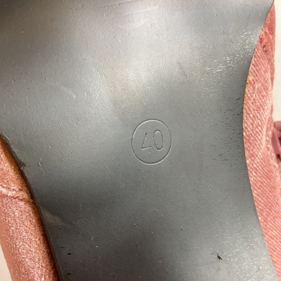 TED ROSS pink velour ankle boots with floral embroidered motif SIZE 40 - Picture 9 of 10